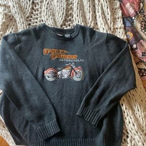 Harley-Davidson XXL men’s sweater.